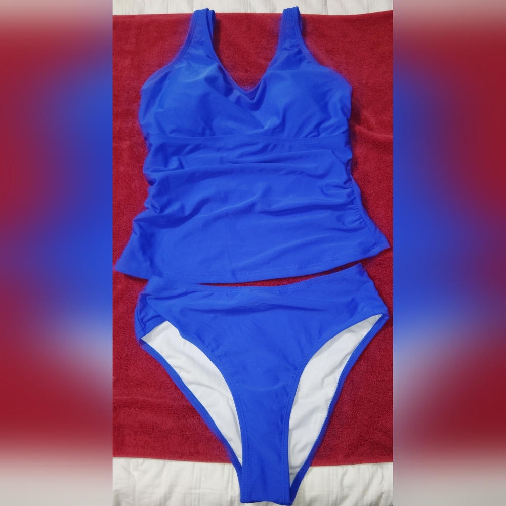 Women's V-neck 2 Piece Bathing Suit